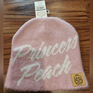 Nintendo Princess Peach Eyelash Skull Beanie